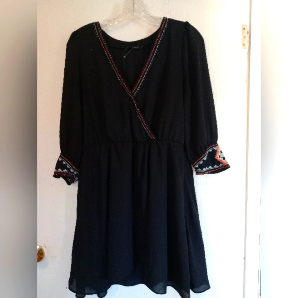 ANNA‎ GRACE Black Sheer Dress w Southwest Detail. Sz Large